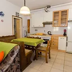 Apartamento Maestral Near The Malinska